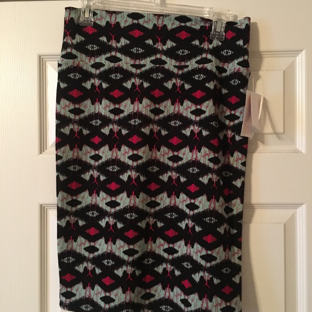 LulaRoe Cassie